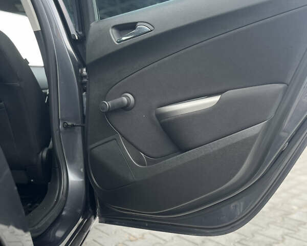 Бежевый Опель Астра, объемом двигателя 0 л и пробегом 140 тыс. км за 8000 $, фото 34 на Automoto.ua