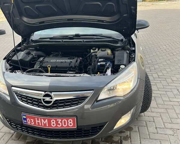 Бежевый Опель Астра, объемом двигателя 0 л и пробегом 140 тыс. км за 8000 $, фото 38 на Automoto.ua