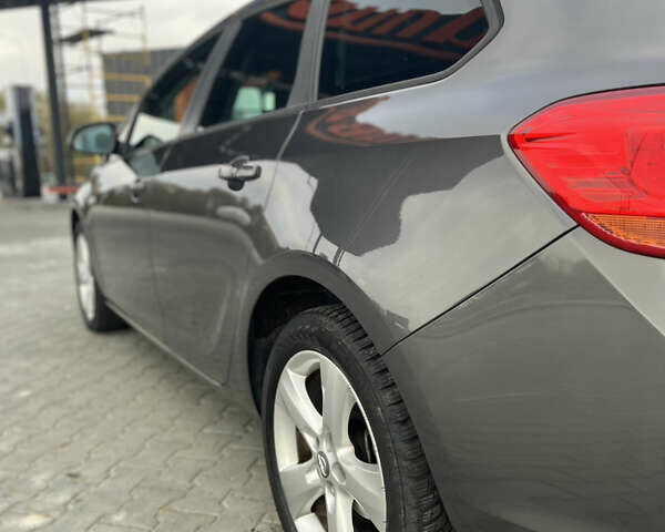 Бежевый Опель Астра, объемом двигателя 0 л и пробегом 140 тыс. км за 8000 $, фото 16 на Automoto.ua