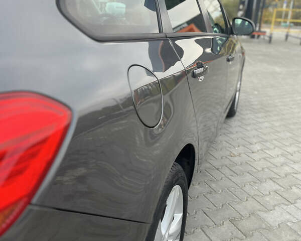 Бежевый Опель Астра, объемом двигателя 0 л и пробегом 140 тыс. км за 8000 $, фото 9 на Automoto.ua