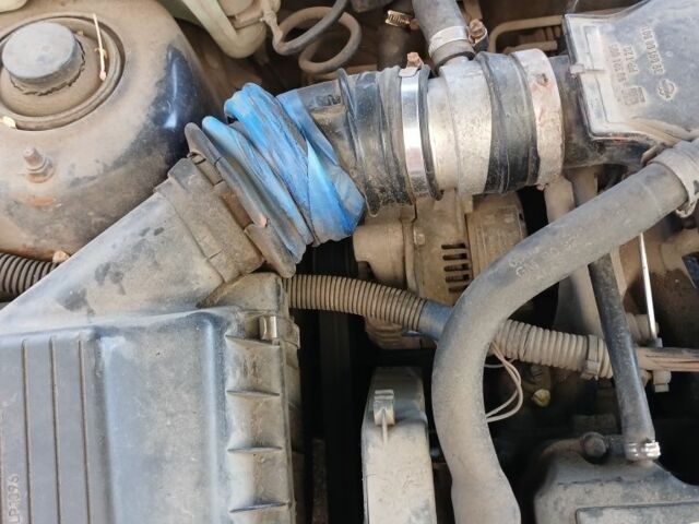 Черный Опель Астра, объемом двигателя 1.4 л и пробегом 280 тыс. км за 1100 $, фото 5 на Automoto.ua