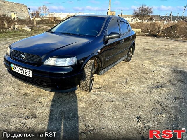 Чорний Опель Астра, об'ємом двигуна 1.4 л та пробігом 245 тис. км за 2700 $, фото 2 на Automoto.ua