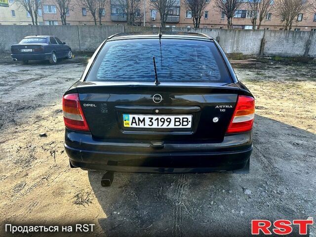 Чорний Опель Астра, об'ємом двигуна 1.4 л та пробігом 245 тис. км за 2700 $, фото 3 на Automoto.ua