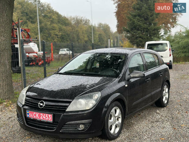 Черный Опель Астра, объемом двигателя 1.4 л и пробегом 212 тыс. км за 5200 $, фото 7 на Automoto.ua