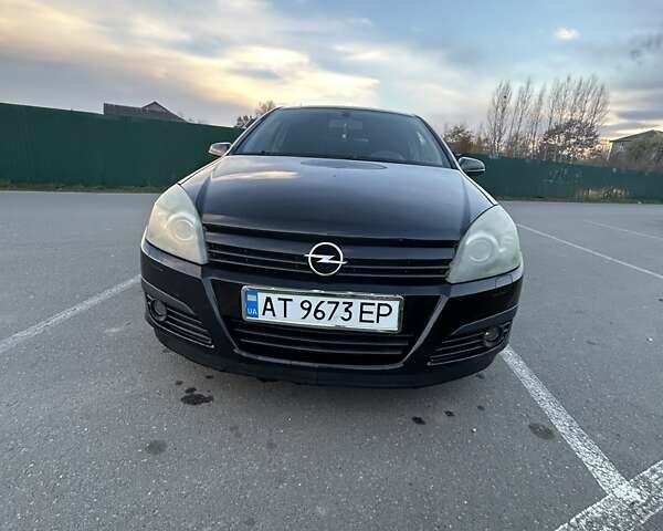 Черный Опель Астра, объемом двигателя 1.8 л и пробегом 219 тыс. км за 3700 $, фото 1 на Automoto.ua