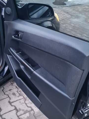 Черный Опель Астра, объемом двигателя 1.4 л и пробегом 300 тыс. км за 3350 $, фото 12 на Automoto.ua