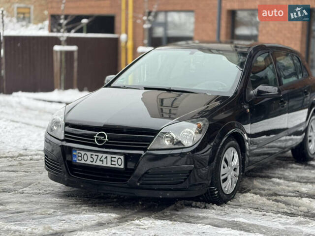Чорний Опель Астра, об'ємом двигуна 1.6 л та пробігом 194 тис. км за 3800 $, фото 1 на Automoto.ua
