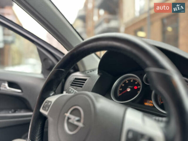 Чорний Опель Астра, об'ємом двигуна 1.6 л та пробігом 194 тис. км за 3800 $, фото 21 на Automoto.ua