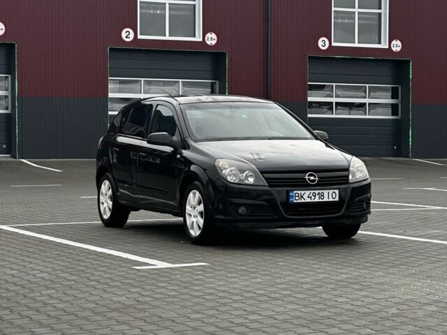 Черный Опель Астра, объемом двигателя 1.6 л и пробегом 273 тыс. км за 3250 $, фото 1 на Automoto.ua