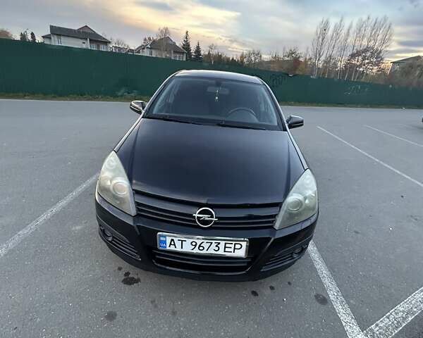 Черный Опель Астра, объемом двигателя 1.8 л и пробегом 219 тыс. км за 3700 $, фото 3 на Automoto.ua
