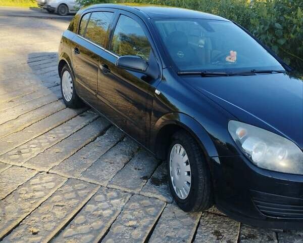 Черный Опель Астра, объемом двигателя 1.8 л и пробегом 190 тыс. км за 5500 $, фото 5 на Automoto.ua
