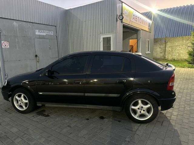 Чорний Опель Астра, об'ємом двигуна 1.6 л та пробігом 232 тис. км за 3900 $, фото 3 на Automoto.ua
