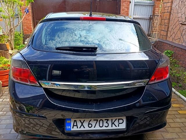 Чорний Опель Астра, об'ємом двигуна 1.4 л та пробігом 256 тис. км за 4700 $, фото 5 на Automoto.ua