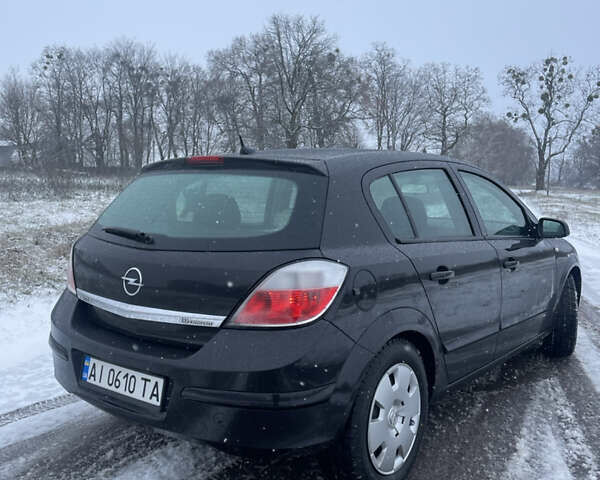 Чорний Опель Астра, об'ємом двигуна 1.6 л та пробігом 184 тис. км за 5200 $, фото 3 на Automoto.ua