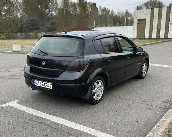 Черный Опель Астра, объемом двигателя 1.6 л и пробегом 225 тыс. км за 3200 $, фото 2 на Automoto.ua