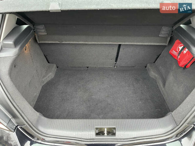 Черный Опель Астра, объемом двигателя 1.8 л и пробегом 227 тыс. км за 4900 $, фото 19 на Automoto.ua