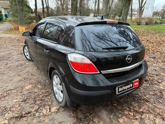 Черный Опель Астра, объемом двигателя 1.6 л и пробегом 350 тыс. км за 3940 $, фото 7 на Automoto.ua