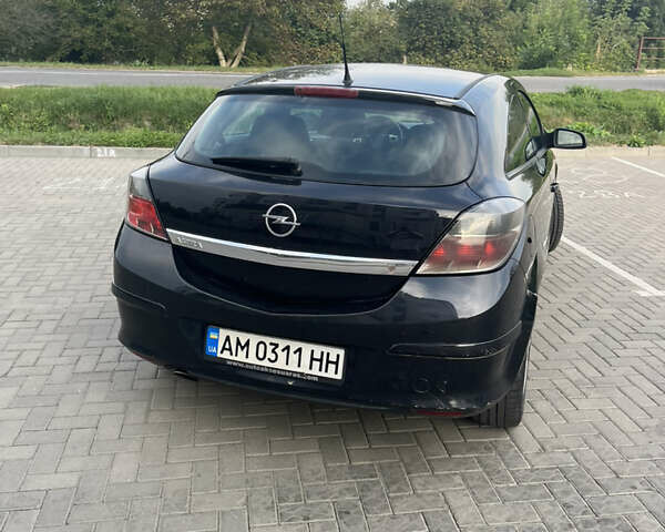 Чорний Опель Астра, об'ємом двигуна 1.91 л та пробігом 345 тис. км за 4600 $, фото 4 на Automoto.ua