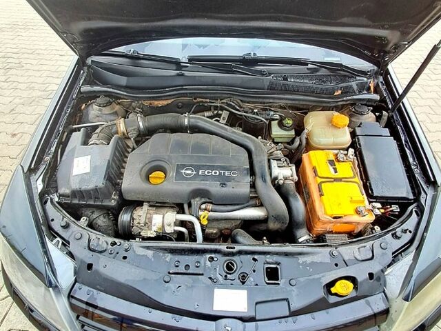 Чорний Опель Астра, об'ємом двигуна 1.7 л та пробігом 277 тис. км за 4800 $, фото 1 на Automoto.ua