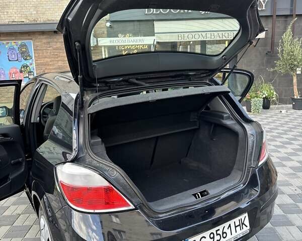 Чорний Опель Астра, об'ємом двигуна 1.6 л та пробігом 214 тис. км за 4550 $, фото 20 на Automoto.ua