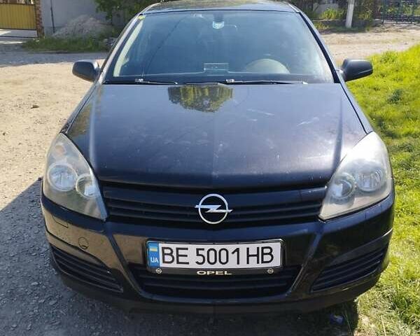 Черный Опель Астра, объемом двигателя 1.6 л и пробегом 265 тыс. км за 4500 $, фото 5 на Automoto.ua