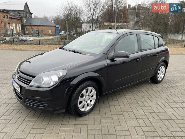 Черный Опель Астра, объемом двигателя 1.8 л и пробегом 227 тыс. км за 4900 $, фото 2 на Automoto.ua
