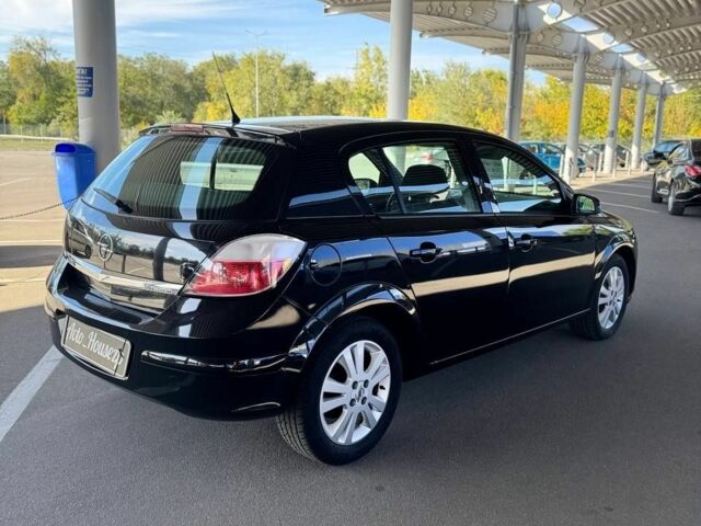 Чорний Опель Астра, об'ємом двигуна 0 л та пробігом 222 тис. км за 5500 $, фото 4 на Automoto.ua