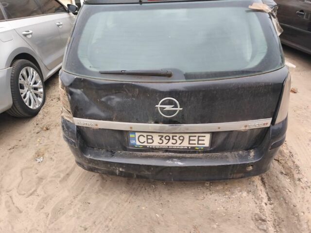 Черный Опель Астра, объемом двигателя 1.7 л и пробегом 330 тыс. км за 2500 $, фото 2 на Automoto.ua