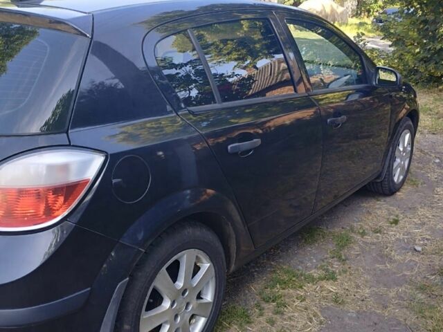 Черный Опель Астра, объемом двигателя 1.6 л и пробегом 265 тыс. км за 3999 $, фото 8 на Automoto.ua