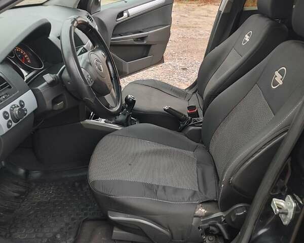 Опель Астра 2005 в Киеве на Automoto.ua Черный Опель Астра, объемом двигателя 1.6 л и пробегом 225 тыс. км за 3600 $, фото 14 на Automoto.ua