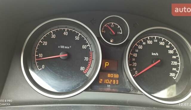 Черный Опель Астра, объемом двигателя 1.8 л и пробегом 210 тыс. км за 5300 $, фото 14 на Automoto.ua