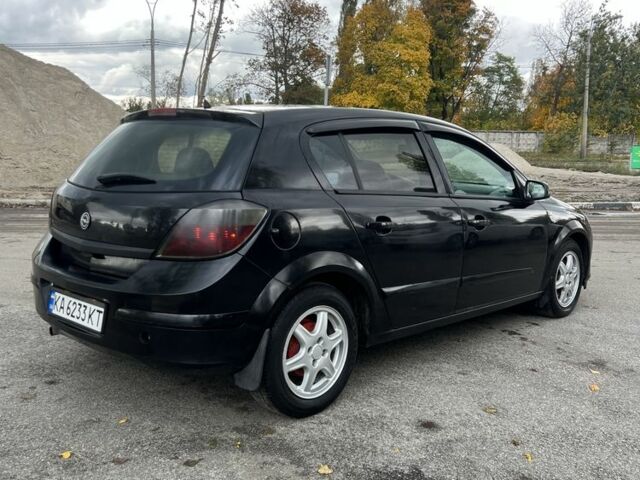 Черный Опель Астра, объемом двигателя 1.6 л и пробегом 245 тыс. км за 3499 $, фото 5 на Automoto.ua
