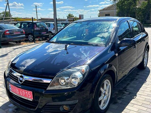 Чорний Опель Астра, об'ємом двигуна 1.6 л та пробігом 212 тис. км за 4600 $, фото 1 на Automoto.ua