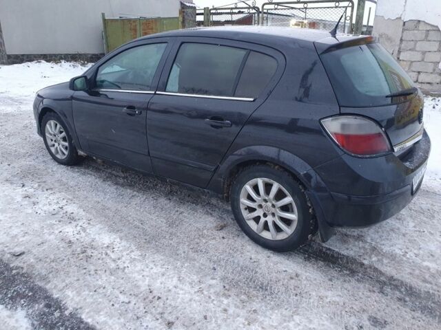 Черный Опель Астра, объемом двигателя 1.7 л и пробегом 270 тыс. км за 2800 $, фото 9 на Automoto.ua