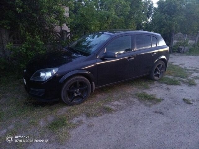 Черный Опель Астра, объемом двигателя 1.6 л и пробегом 265 тыс. км за 3999 $, фото 9 на Automoto.ua