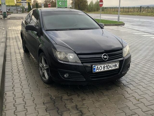 Черный Опель Астра, объемом двигателя 1.7 л и пробегом 300 тыс. км за 3500 $, фото 3 на Automoto.ua