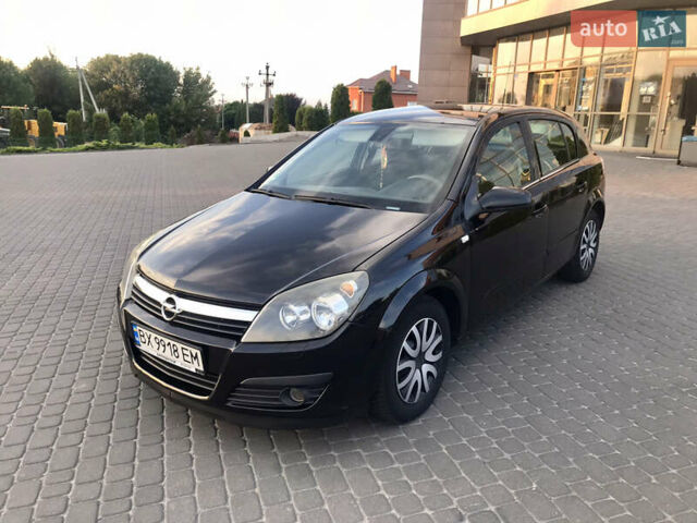 Черный Опель Астра, объемом двигателя 1.6 л и пробегом 281 тыс. км за 5550 $, фото 9 на Automoto.ua