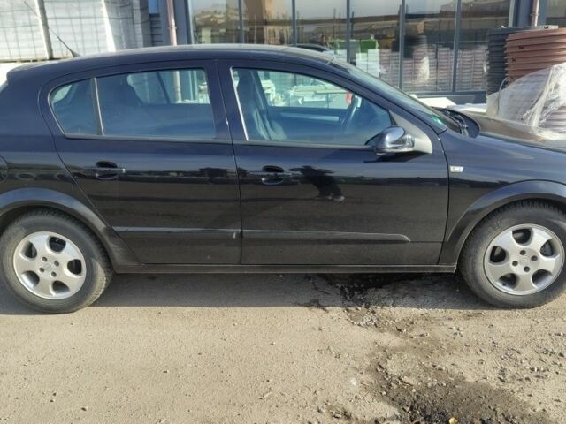 Чорний Опель Астра, об'ємом двигуна 1.6 л та пробігом 224 тис. км за 5700 $, фото 2 на Automoto.ua