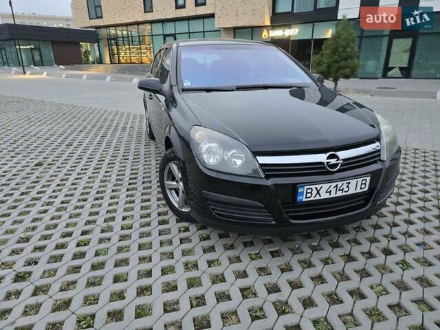 Черный Опель Астра, объемом двигателя 1.8 л и пробегом 142 тыс. км за 6200 $, фото 3 на Automoto.ua