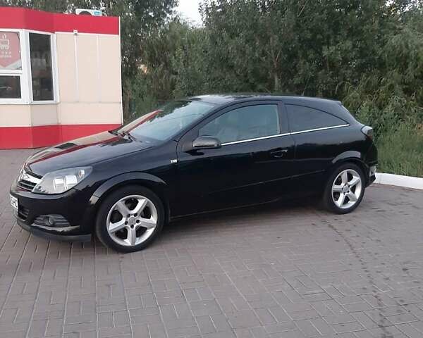 Черный Опель Астра, объемом двигателя 1.7 л и пробегом 167 тыс. км за 5600 $, фото 2 на Automoto.ua