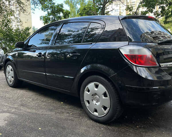 Чорний Опель Астра, об'ємом двигуна 1.6 л та пробігом 265 тис. км за 5500 $, фото 4 на Automoto.ua