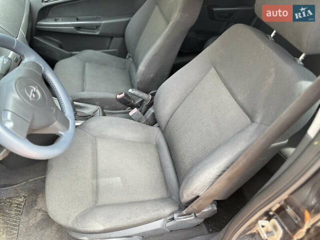 Чорний Опель Астра, об'ємом двигуна 1.4 л та пробігом 220 тис. км за 4150 $, фото 7 на Automoto.ua