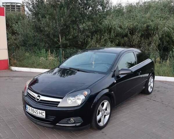 Черный Опель Астра, объемом двигателя 1.7 л и пробегом 167 тыс. км за 5600 $, фото 3 на Automoto.ua