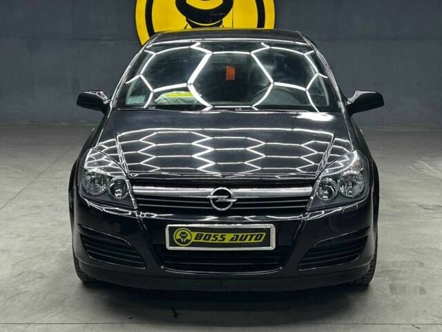 Черный Опель Астра, объемом двигателя 1.6 л и пробегом 213 тыс. км за 4300 $, фото 1 на Automoto.ua