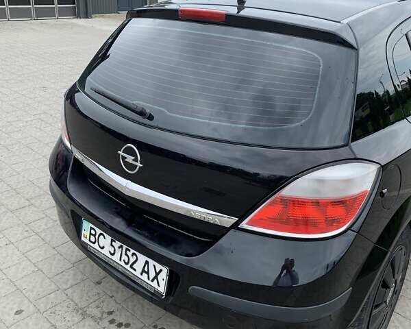 Черный Опель Астра, объемом двигателя 1.4 л и пробегом 199 тыс. км за 3700 $, фото 3 на Automoto.ua
