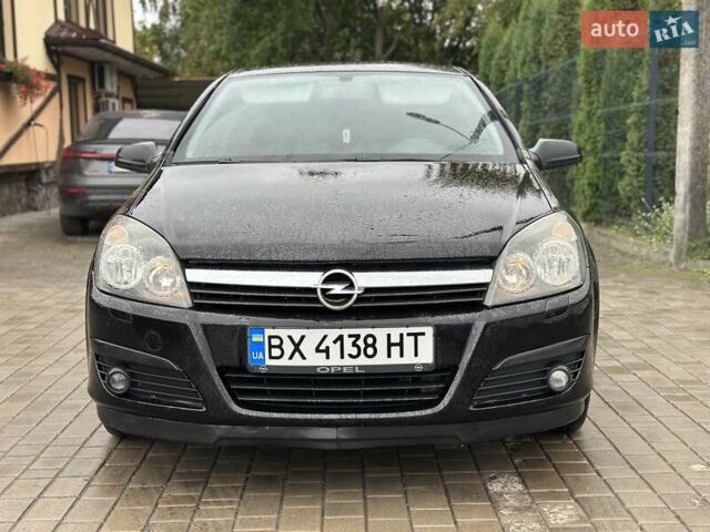 Черный Опель Астра, объемом двигателя 1.4 л и пробегом 274 тыс. км за 3777 $, фото 3 на Automoto.ua