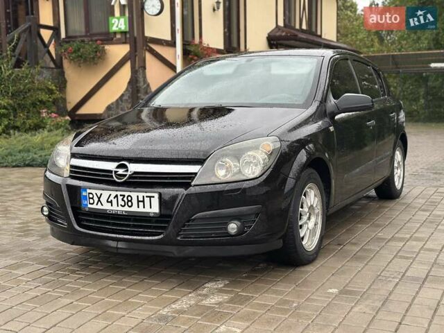 Черный Опель Астра, объемом двигателя 1.4 л и пробегом 274 тыс. км за 3777 $, фото 4 на Automoto.ua