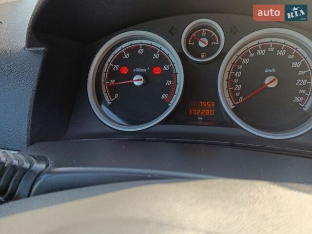 Чорний Опель Астра, об'ємом двигуна 2 л та пробігом 180 тис. км за 7000 $, фото 6 на Automoto.ua