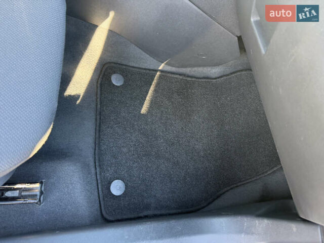 Чорний Опель Астра, об'ємом двигуна 1.6 л та пробігом 216 тис. км за 4600 $, фото 21 на Automoto.ua