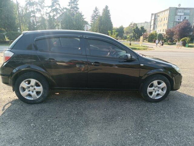 Черный Опель Астра, объемом двигателя 1.6 л и пробегом 220 тыс. км за 3000 $, фото 12 на Automoto.ua